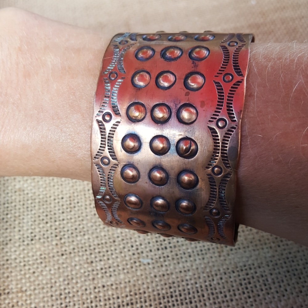 Copper cuff - Picture 2 of 3